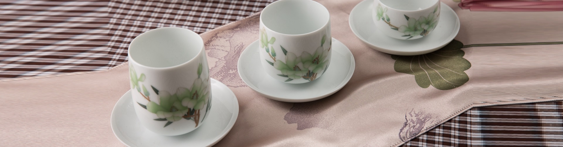 ����Ҥ˽�˸��Զ�����Ʒ��